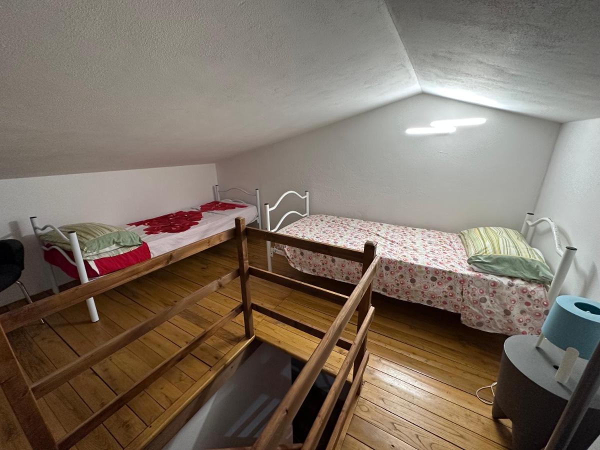 Crock House Villa Funtana Meiga ภายนอก รูปภาพ