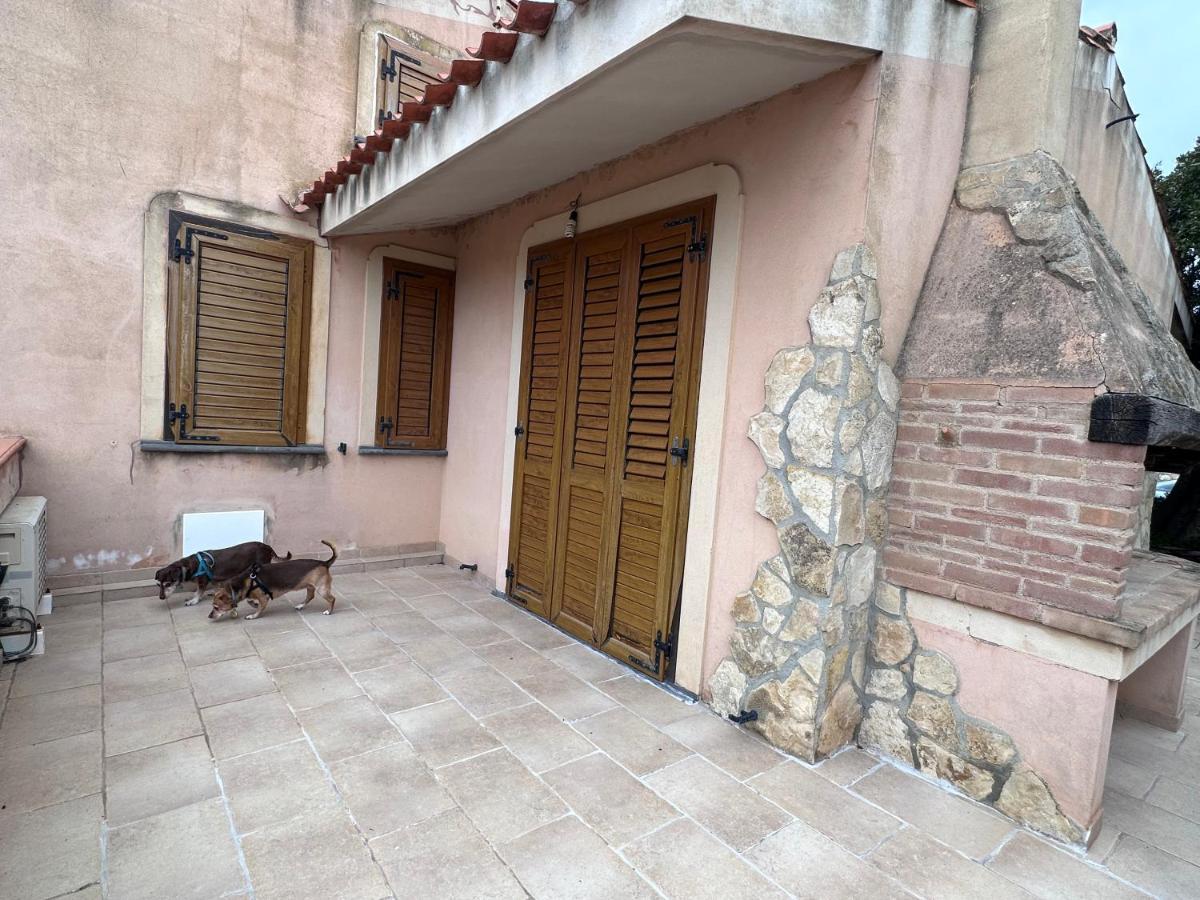 Crock House Villa Funtana Meiga ภายนอก รูปภาพ