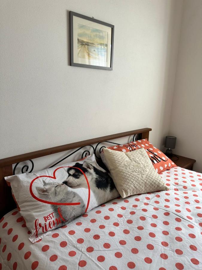Crock House Villa Funtana Meiga ภายนอก รูปภาพ