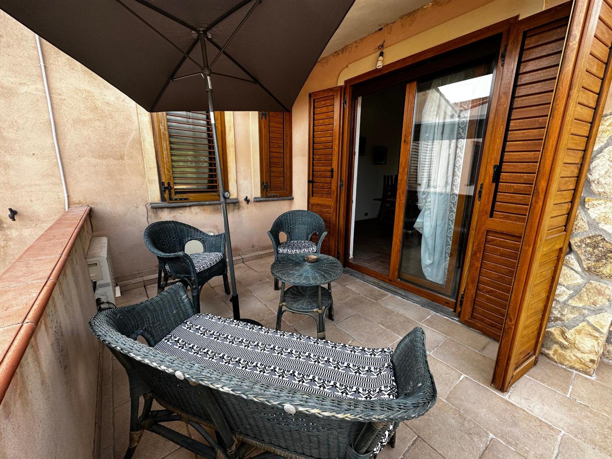 Crock House Villa Funtana Meiga ภายนอก รูปภาพ