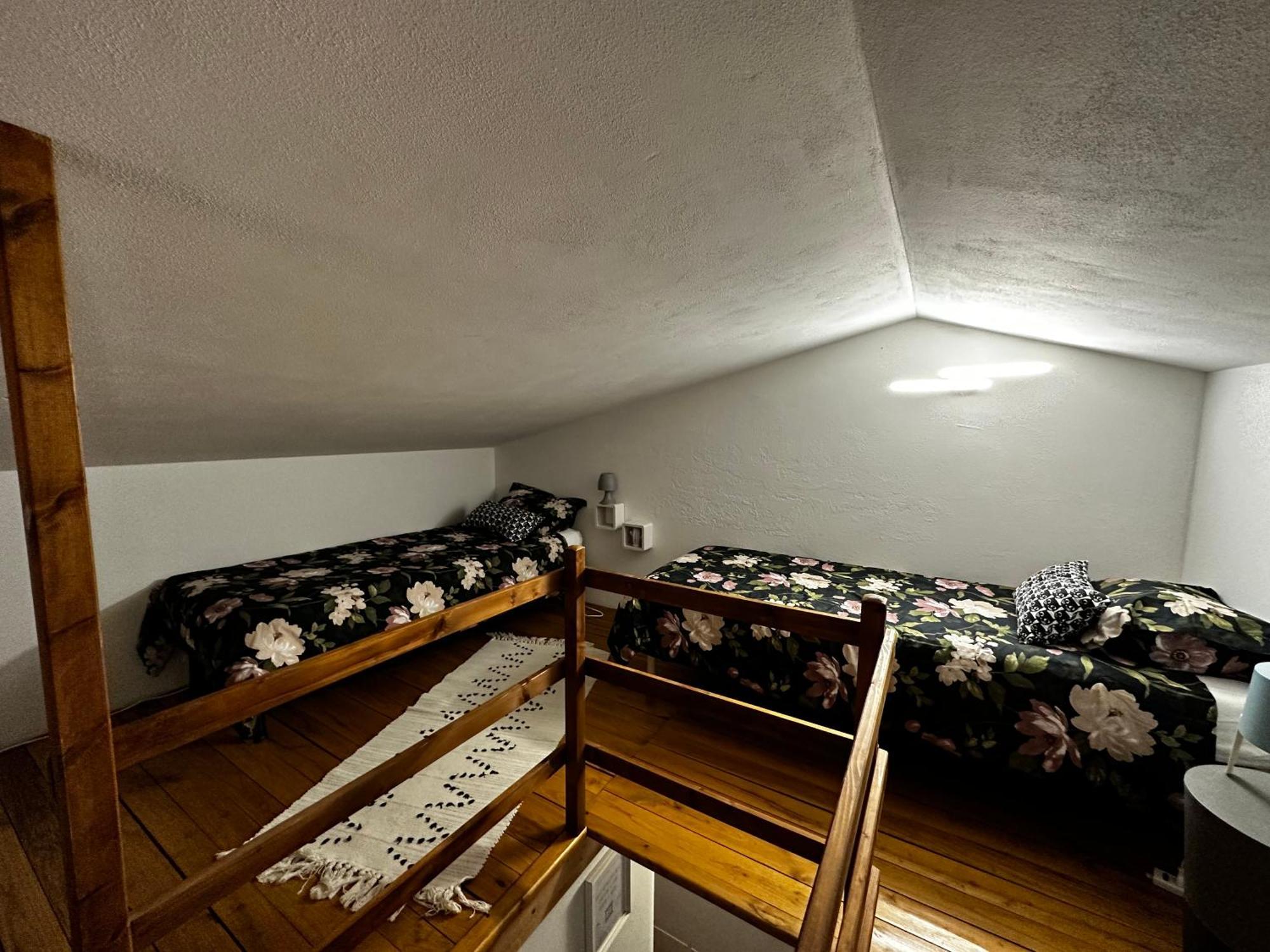 Crock House Villa Funtana Meiga ภายนอก รูปภาพ